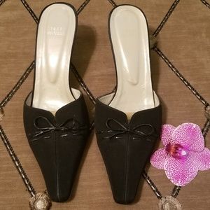 Stuart Weitzman Slip on Mules w/Kitten Heel Sz 10